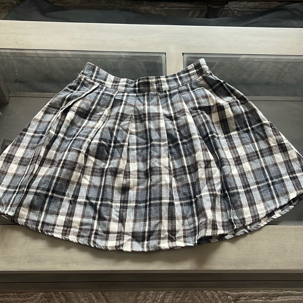 Women’s Plaid Skirt